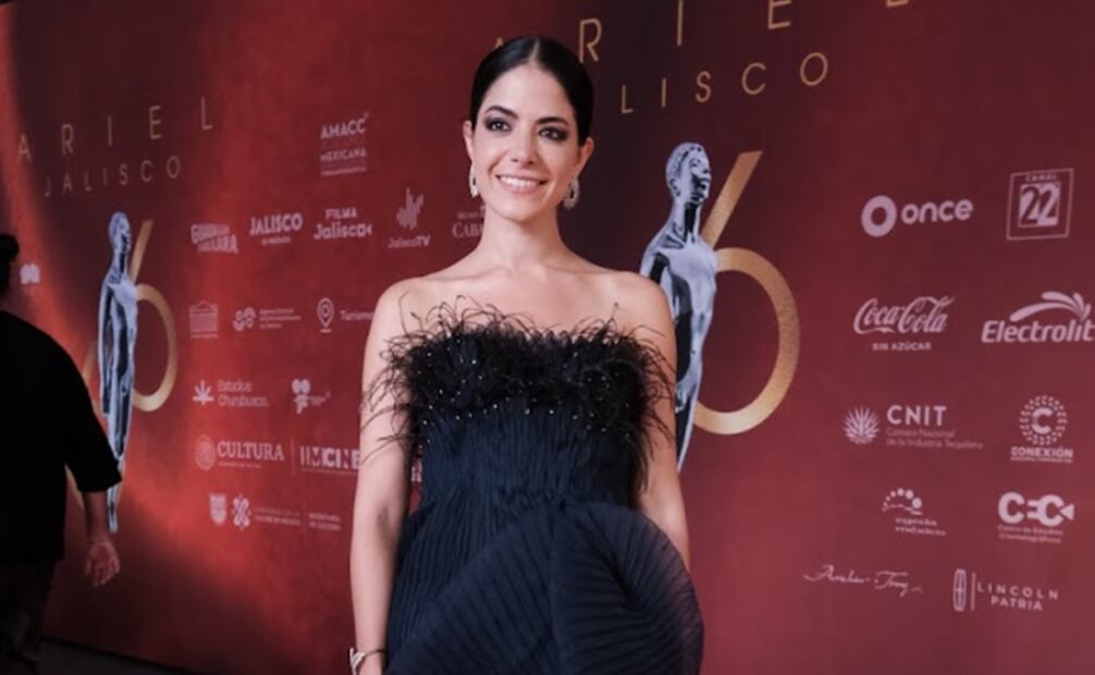 La actriz Adriana Llabrés, ganadora a Mejor Actriz por "Todo el silencio". Foto: AMACC.