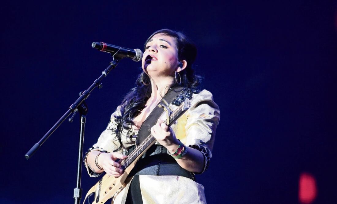 Carla hará gira para promocionar la versión acústica de Amor supremo. (AGUSTIN SALINAS. EL UNIVERSAL)