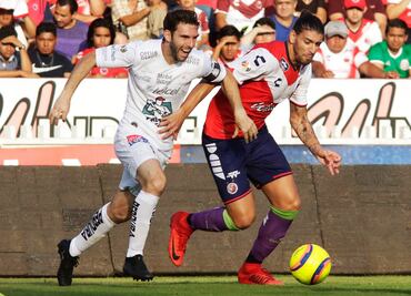 Veracruz cae ante León