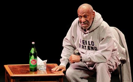 Mujer demanda a Bill Cosby por difamación