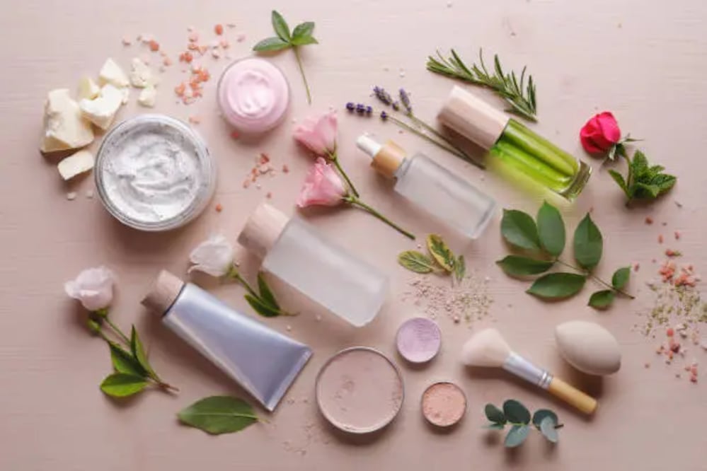 Descubre las diferencias y beneficios del sérum, tónico y esencia. Foto: Unsplash