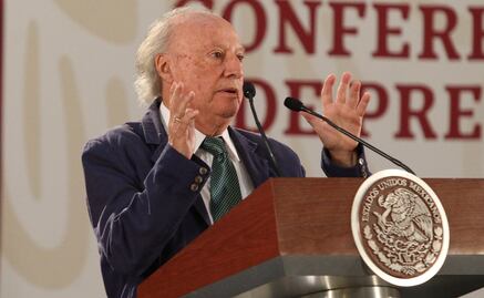 Environment Minister Víctor Manuel Toledo denounces the federal government 