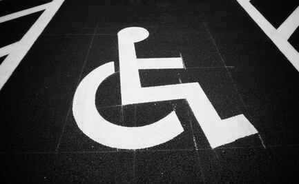 Qué pasa si te estacionas en un lugar de discapacitados en la CDMX