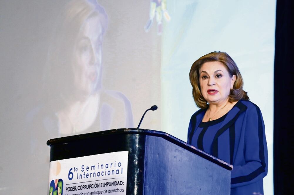 La titular de la SFP, Arely Gómez, dijo que la dependencia está lista para desplegar una estrategia legal en el caso Odebrecht. (BERENICE FREGOSO. EL UNIVERSAL)