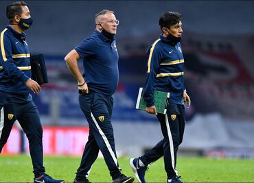 Los Pumas se refugian en la prensa amiga