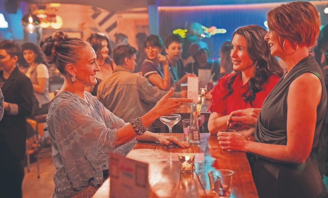 Sarah junto a Kristin Davis (Charlotte) y Cynthia Nixon (Miranda). Todas llevan 27 años con sus personajes, desde Sex and the city, lanzada en 1998. Foto: de HBO