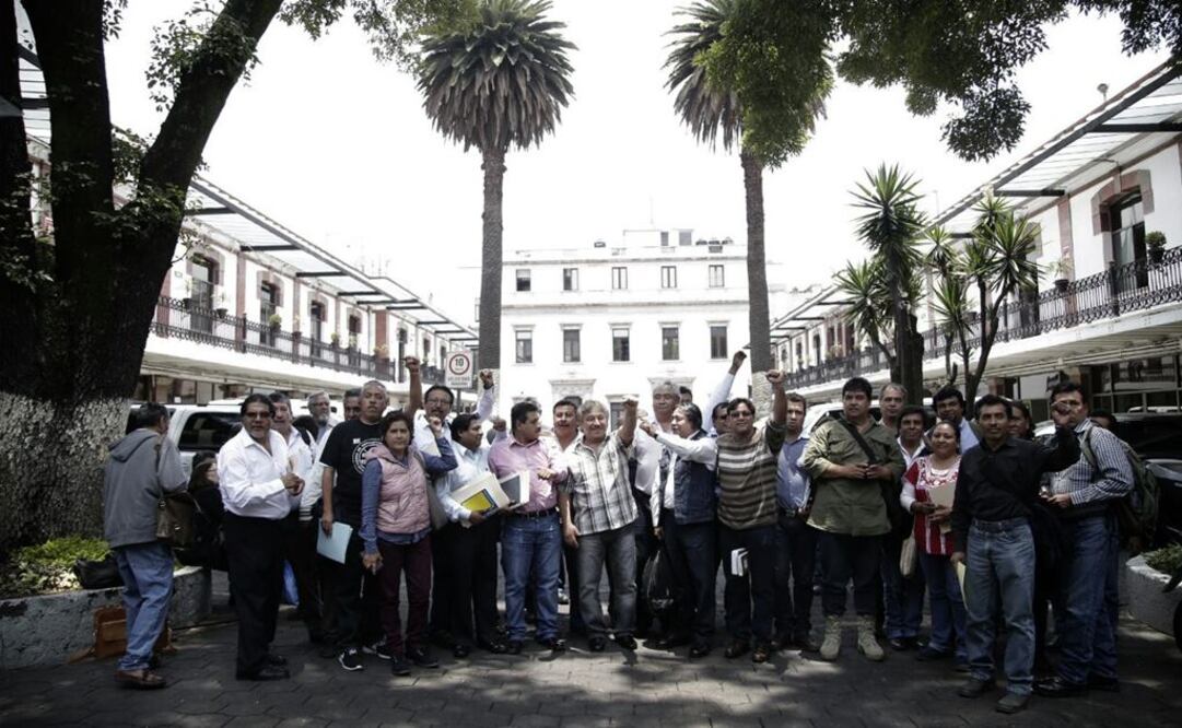 Una de las mesas entre maestros y Gobernación. Foto: Archivo/ EL UNIVERSAL