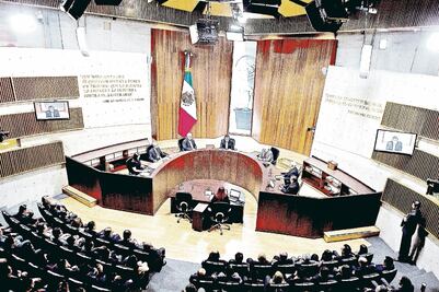 Multan al PAN por spot de Anaya contra reportaje de EL UNIVERSAL