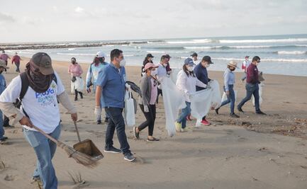 Recolectan más de una tonelada de basura en playas de Sinaloa