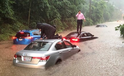 Tormenta inunda caminos y deja varados a automovilistas en Washington DC
