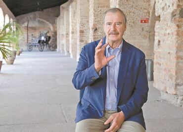 Advierte Fox que invertir en Pemex "ni siquiera vale la pena"