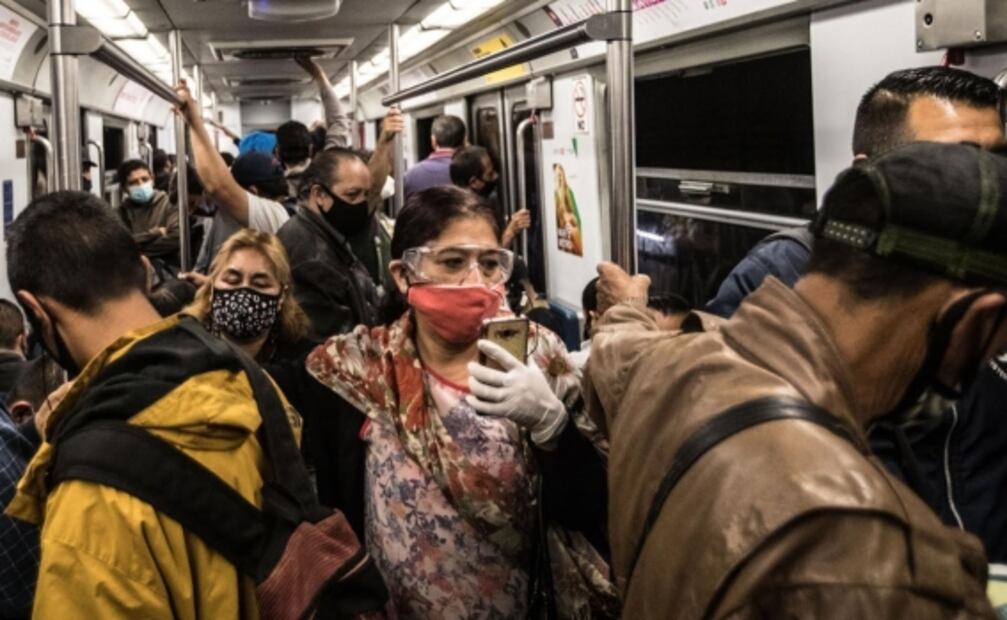 Quinceañeras, transporte público y restaurantes en la nueva normalidad, entre las mejores fotos de la semana