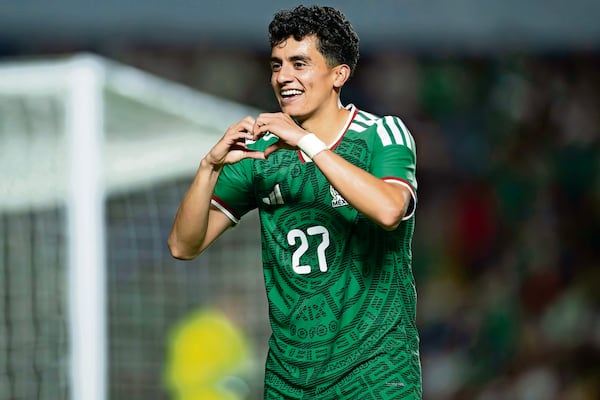 La Selección Mexicana desarmará a las Chivas de Gabriel Milito