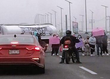 Habitantes de Tonanitla bloquean carretera Camino Libre en dirección Ecatepec; exigen pago por tierras ejidales