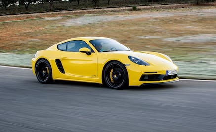 Ladrones intentan robar un Porsche pero fracasan porque es manual