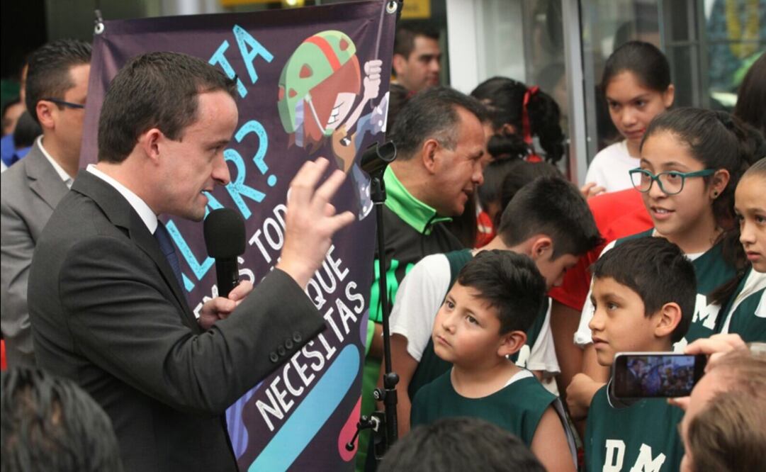 El titular del IMSS ianuguró el espacio IMSS Bienestar Social, en Kidzania Cuicuilco. /Tomada de @arriolamikel