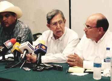 Cárdenas pide a Pavlovich liberar a dos líderes yaquis