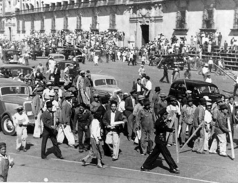 El sangriento choque entre fascistas y comunistas que se libró en el Zócalo en 1935