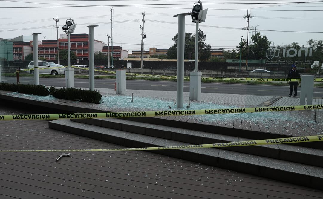 Fachada del INAI ubicada al sur de la CDMX que fue vandalizada durante la madrugada del 9 de octubre. Foto: Fernanda Rojas/ EL UNIVERSAL