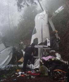 Mueren 3 en desplome de aeronave en Veracruz