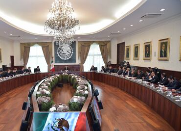 Importante acercarnos con actores políticos de EU: Peña