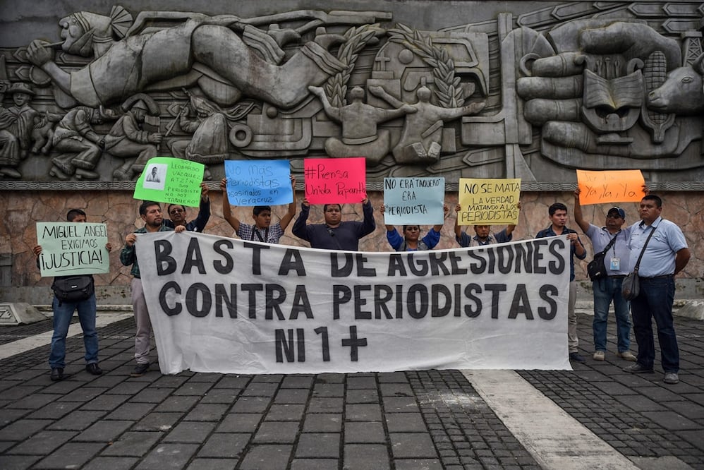 Protesters gather in Papantla, Veracrúz, against the murder of Leopoldo Vázquez - Photo: Victoria Razo/AFP