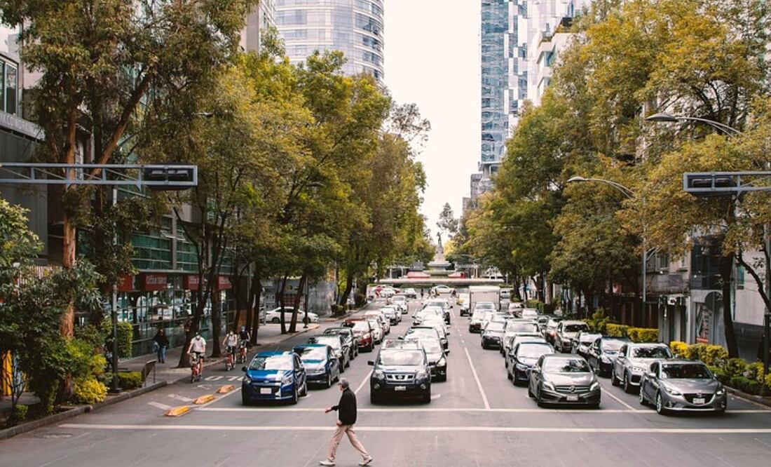 Conoce a qué autos les toca verificar en abril. Foto: Pixabay