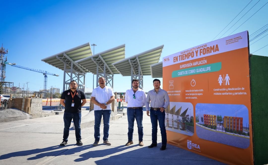 Samuel García supervisa ampliación se casera de cobro de la Autopista Monterrey-Cadereyta (12/10/2025). Foto: Especial