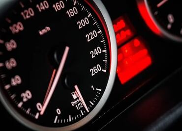 Contrae VPH en el auto de su pareja y aseguradora la indemniza con más de 5 millones de dólares