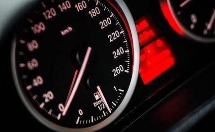 Contrae VPH en el auto de su pareja y aseguradora la indemniza con más de 5 millones de dólares