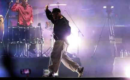 Residente supera a Café Tacvba; el cantante reunió a 180 mil almas en el Zócalo