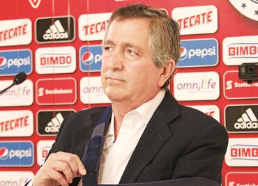 Muere Jorge Vergara, dueño de las Chivas, en New York