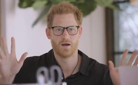 Príncipe Harry deberá pagar 11 millones de euros a editora del Daily Mail; perdió caso sobre recopilación de información