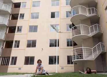 ¿Quién construye los edificios del Invi?