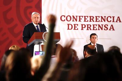 Minimiza AMLO amenazas en su contra desde redes hackeadas de gobiernos estatales