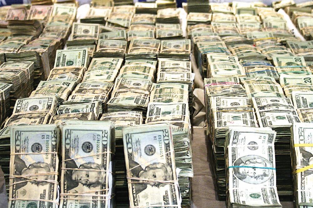 La economía informal también incide en el lavado para evadir impuestos, aseguró Asofom (ARCHIVO EL UNIVERSAL)