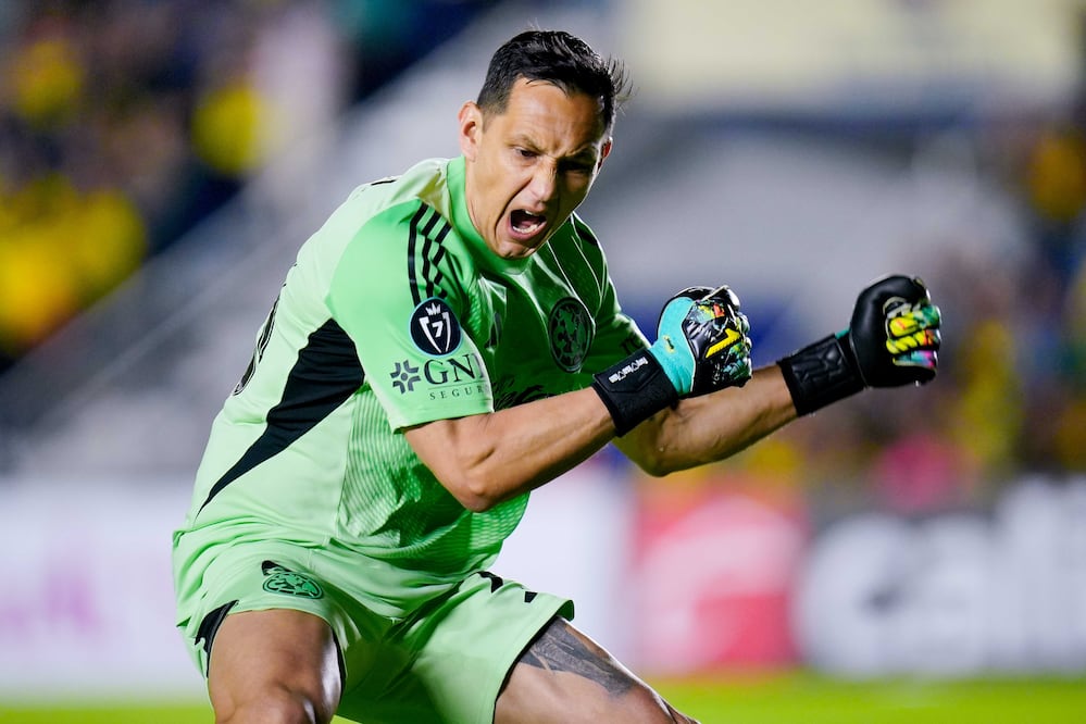 Rodolfo Cota en festejo de gol con el América, durante la Copa de Campeones de la Concacaf - Foto: Imago7