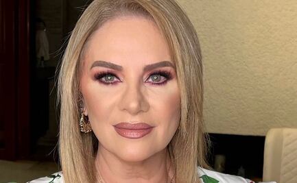 Erika Buenfil luce el vestido ideal para celebrar el 10 de mayo