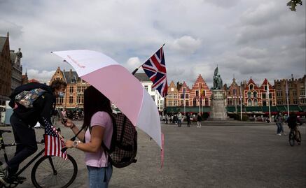 Contagios de Covid-19 alcanzan nuevos máximos en centro y sureste de Europa