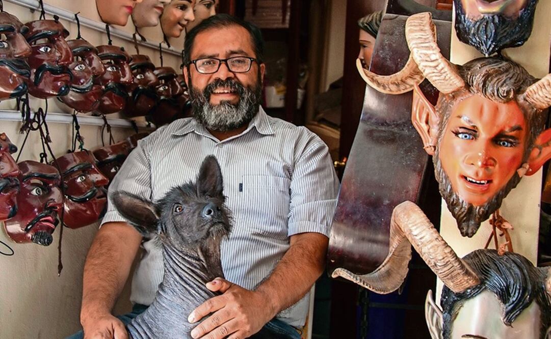 Desde el carnaval de 2020, los artesanos, talabarteros, músicos tradicionales, escultores y todos los que participan en las danzas de Santiago Juxtlahuaca esperan el regreso de esta festividad. Foto: Juana García/EL UNIVERSAL