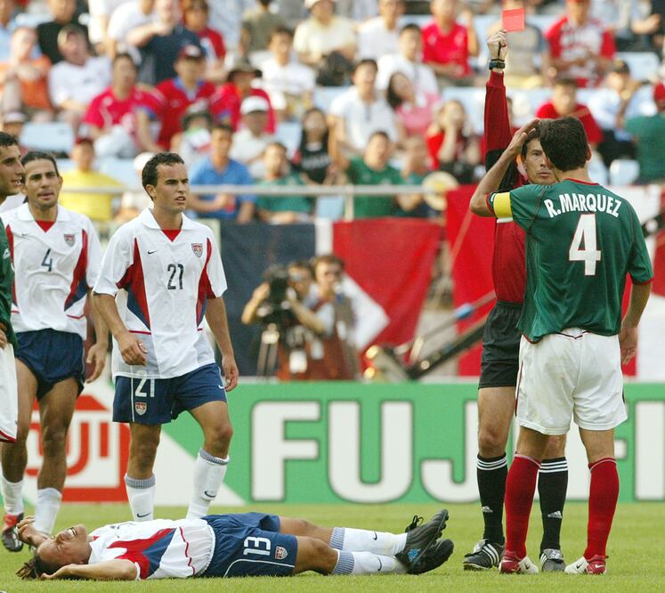 REUTERS. Expulsión Rafa Márquez