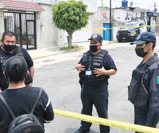 Familias de desaparecidas acuden a casa de "El Chino", el feminicida serial de Atizapán