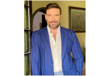 Julián Gil se recupera del Covid; agradece ayuda de Juan Osorio tras no encontrar hospital en la CDMX