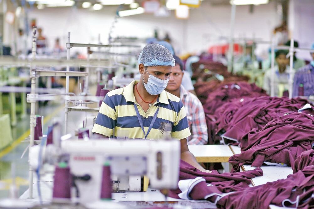 Las industrias textil y de confección reclaman una negociación con Vietnam y Malasia para evitar la invasión de productos con el TPP-11. (ARCHIVO EL UNIVERSAL)