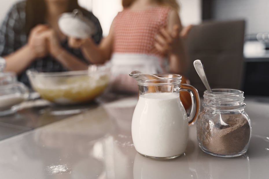 Incluir leche en la dieta depende de la edad, el estado de salud y el estilo de vida. Foto: Freepik
