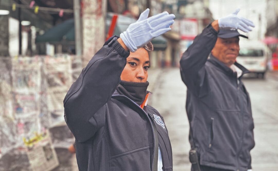 Las mujeres policías aplicarán las multas. Foto Especial