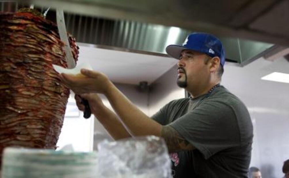 Taquería en California cierra por falta de taqueros; culpan a políticas de Trump