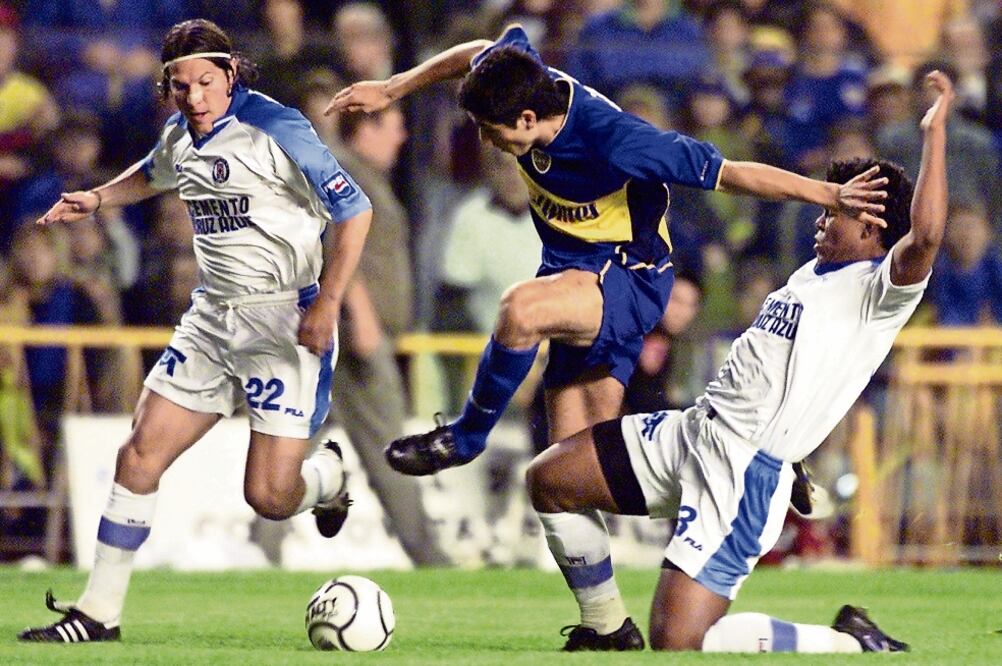 Cruz Azul fue el primer equipo mexicano en llegar a una final de la Copa Libertadores, la que perdió en penaltis (ARCHIVO. EL UNIVERSAL)