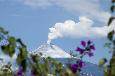 ¿Cuándo es la fiesta del volcán Popocatépetl y en qué consiste la ofrenda?