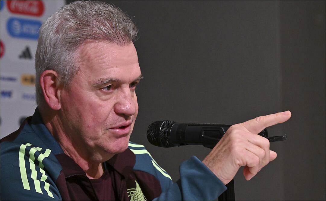Javier Aguirre durante una conferencia de prensa. FOTO: IMAGO7